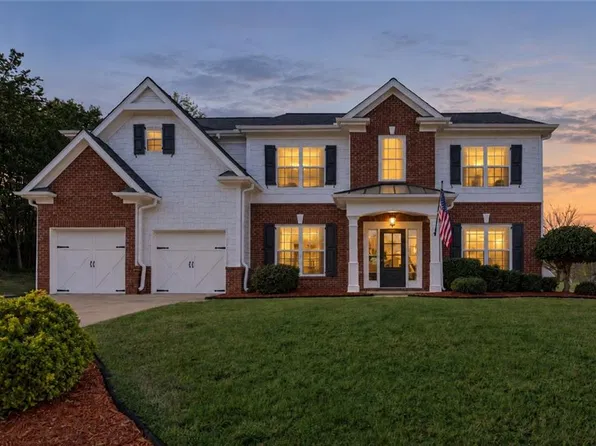 8908 Brandy Rose, Douglasville, GA 30134