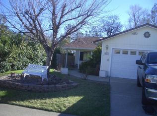 401 Springer Dr, Redding, CA 96003