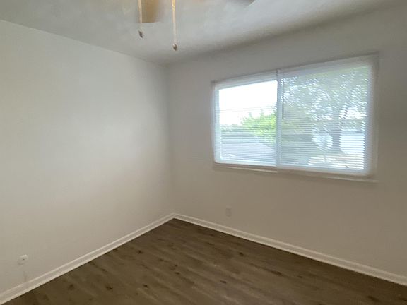 5th image of 1125 Little Bay Ave APT 6