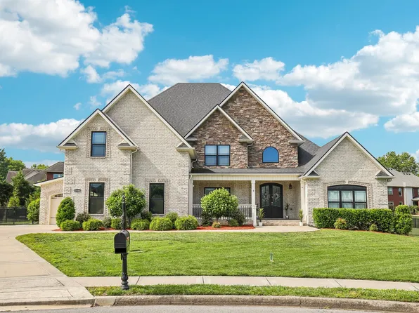 3166 Fern Croft Ln, Clarksville, TN 37043