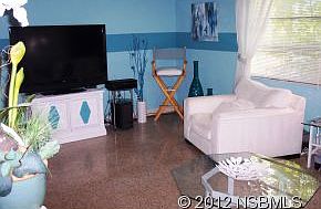 3rd image of 304 S Peninsula Ave