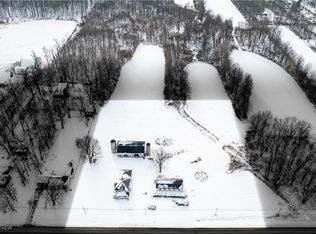 26153 Royalton Rd, Columbia Station, OH 44028