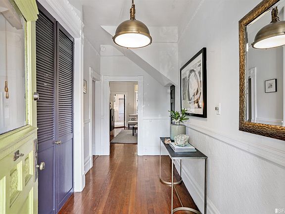 4th image of 472 1/2 Noe St
