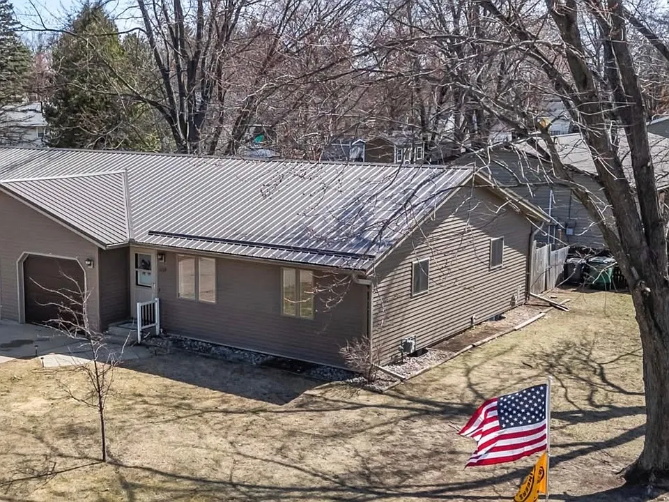 1110 Goodnow Ave