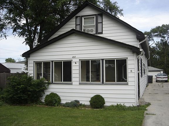2nd image of 4317 Amelia Ave