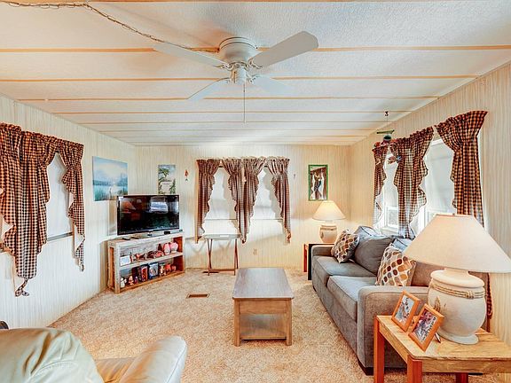 4th image of 508 44th Ave E Lot E11
