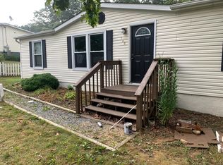 126 Trenton Ave #126, Shenandoah, VA 22849