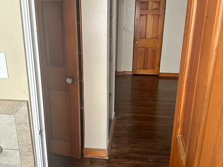 6515 W Center St #2 — Photo 8