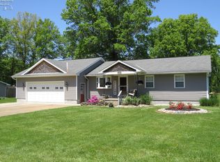 9811 Church Rd, Huron, OH 44839