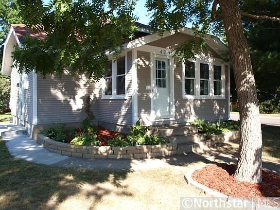 2nd image of 42 14th Ave N