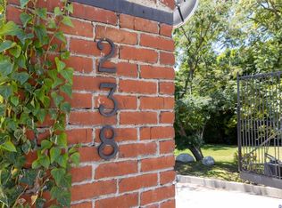 238 W Kenneth Rd, Glendale, CA 91202