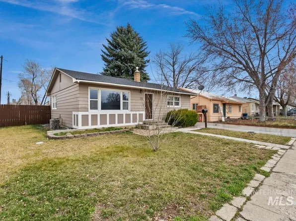 520 N 11 E, Mountain Home, ID 83647