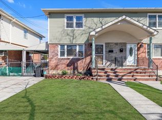 25725 149th Ave, Rosedale, NY 11422