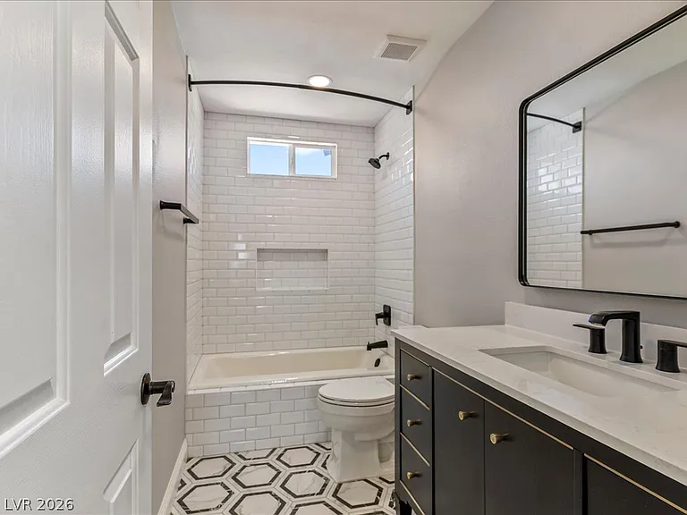 11145 Alora St — Photo 46