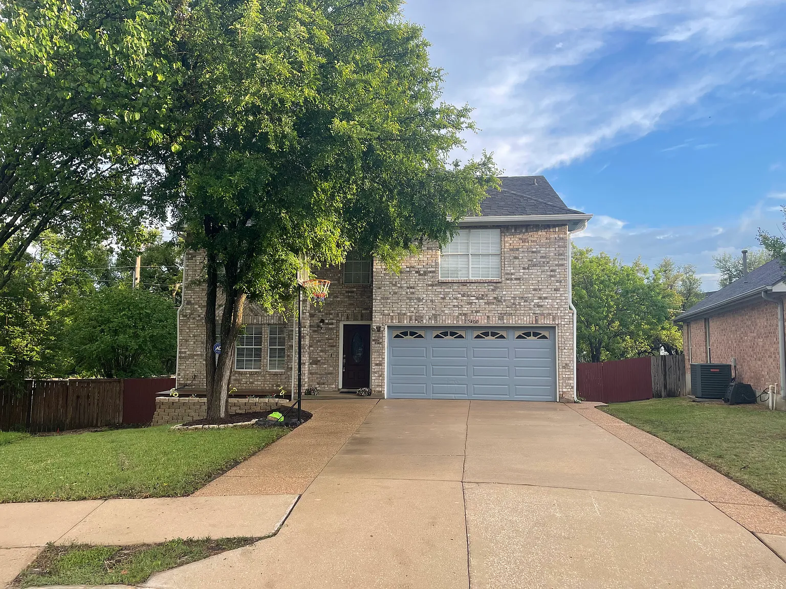 4 bed, 3211 sqft, $2,895 — Photo 2