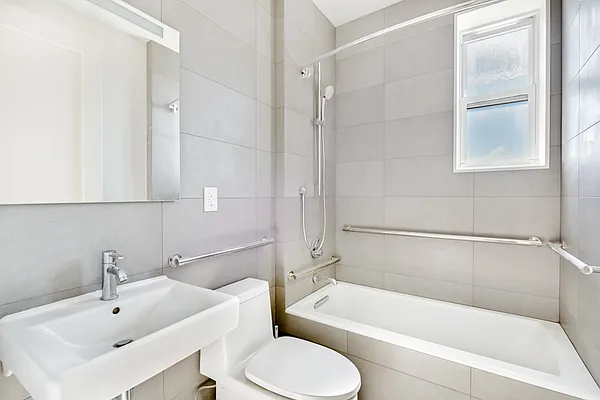 Rented by Akelius Real Estate Management | media 8