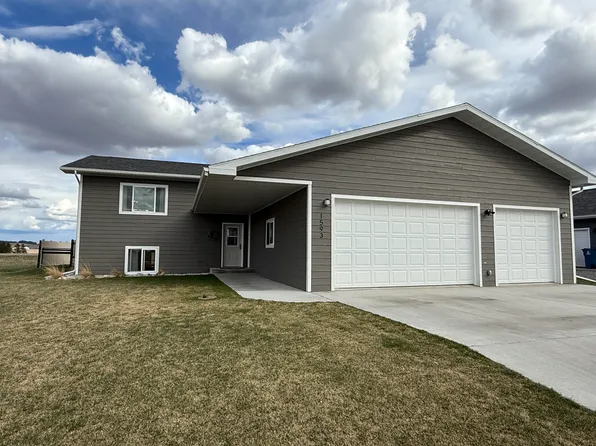 1593 Golden Eagle Dr, Lewistown, MT 59457