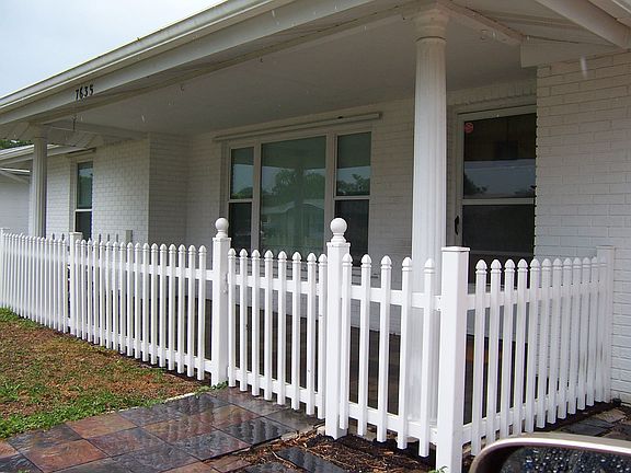 Front Portch with slate tile