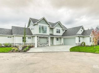 165 Grove Creek Ln, Eagle, ID 83616