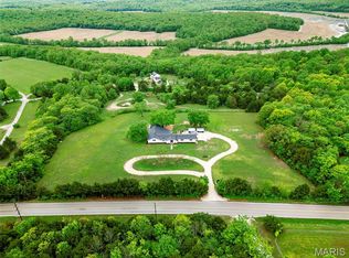 2294 Highway Tt St, Saint Clair, MO 63077