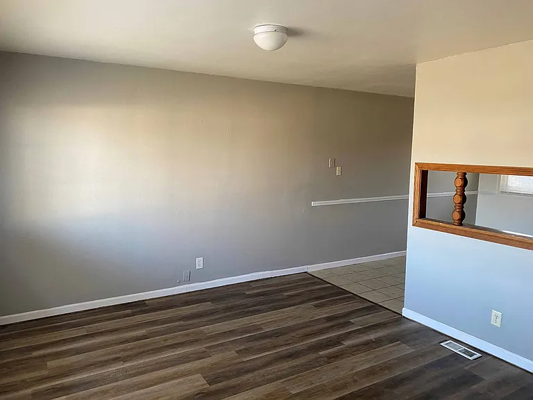 8830 Bermuda Dr — Photo 2