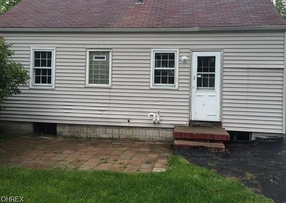 2nd image of 196 Westwood Ave