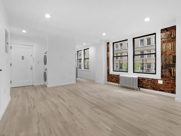 700 W End Ave APT 1b, New York, NY 10025