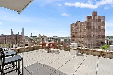 Rented by Living New York