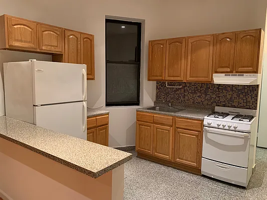 Rented by Mahan Realty Management Corp. | media 24