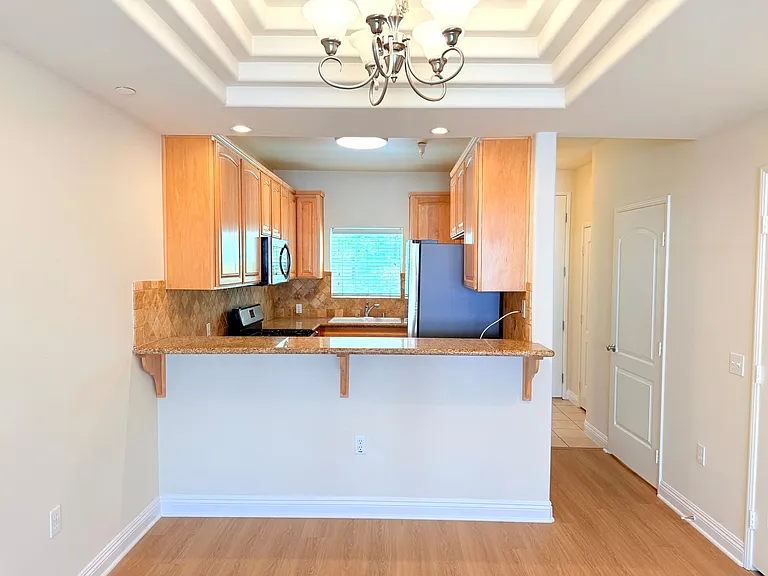 12217 Moorpark St. — Photo 6