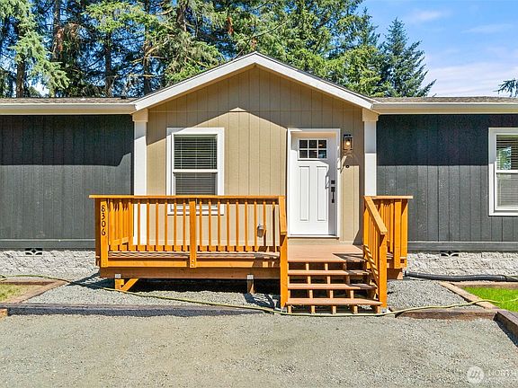 2nd image of 8306 Dawn Hill Drive SE