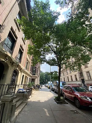 Rented by Yorgan Group, LLC | media 19