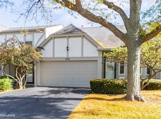 4545 Burnham Dr UNIT 4545, Hoffman Estates, IL 60192