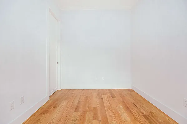 Rented by Nooklyn NYC LLC | media 86