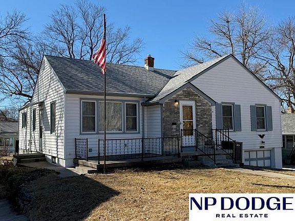 3rd image of 5415 Boyd St