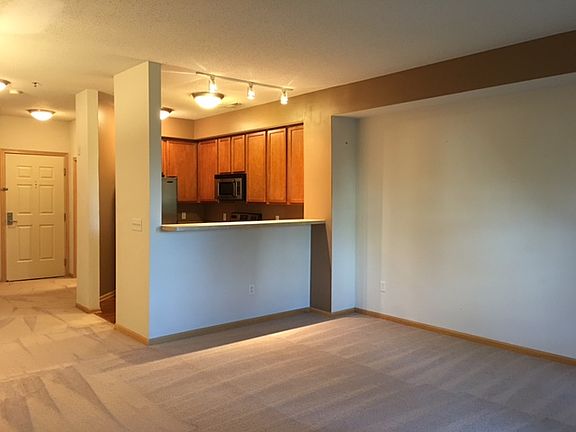4th image of 150 E Burnsville Pkwy APT 108
