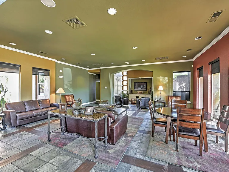 Building's Lounge