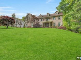 501 Clinton Ave, Wyckoff, NJ 07481