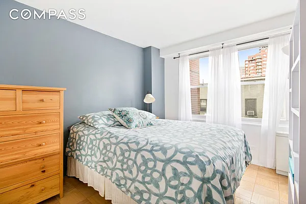 Sold by Compass | media 4