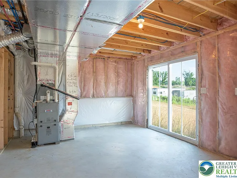 3740 Samantha Ln — Photo 39