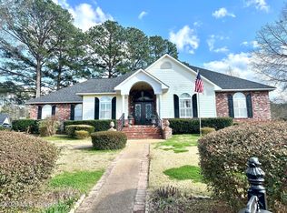 53 Sandalwood Trl NE, Brookhaven, MS 39601
