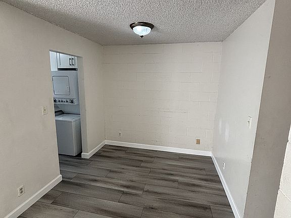 Dining area and viynl plank flooring
