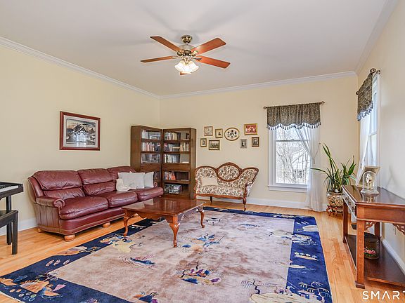 5th image of 17 Weldon Woods Road