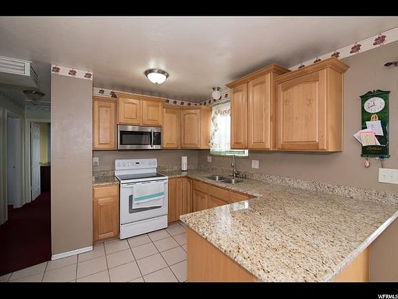 3rd image of 5114 W Verdugo Dr