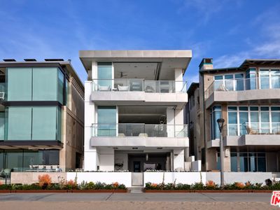 108 The Strand, Manhattan Beach, CA, 90266