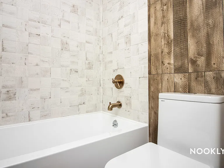 199 Stockholm St #2B — Photo 12