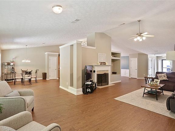 3rd image of 1480 Jami Hollow Way