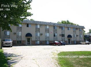 4 Flora Way APT 1, Normal, IL 61761