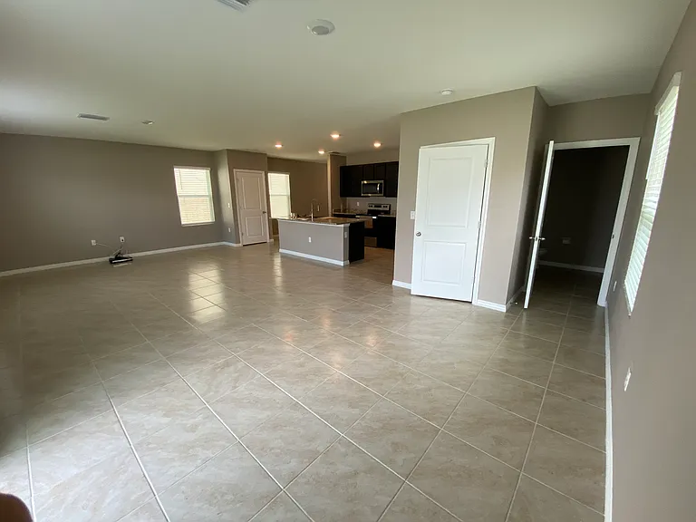 Ample space