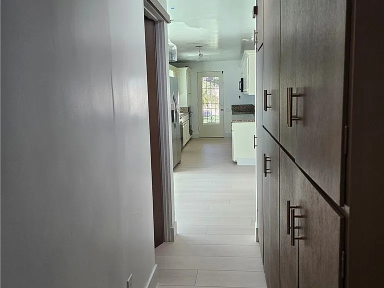 3657 Broadmoor Blvd N — Photo 23